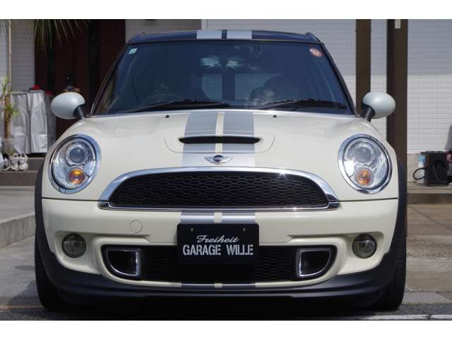 2011 MINI MINI Clubman – thumbnail 2
