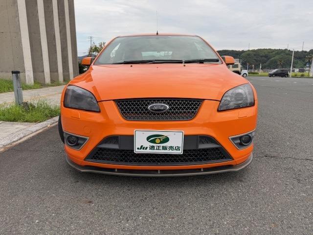 2006 Ford Focus – thumbnail 2
