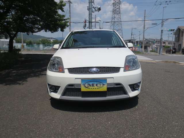 2007 Ford Fiesta – thumbnail 2