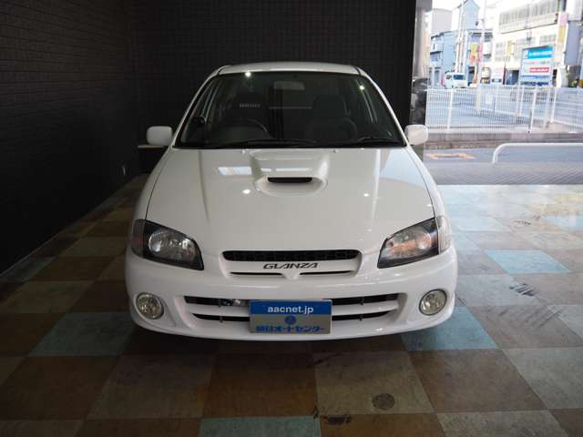 1999 Toyota Starlet – thumbnail 2