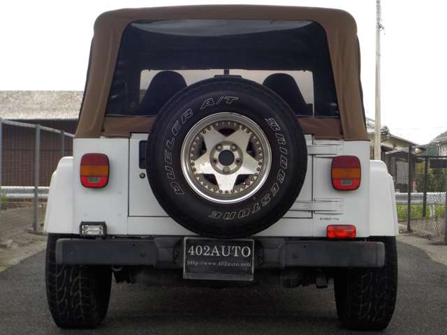 1998 Jeep Wrangler – thumbnail 3