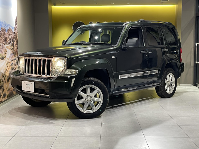 2011 Jeep Cherokee – thumbnail 4