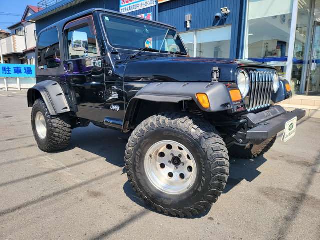 2004 Jeep Wrangler – thumbnail 2