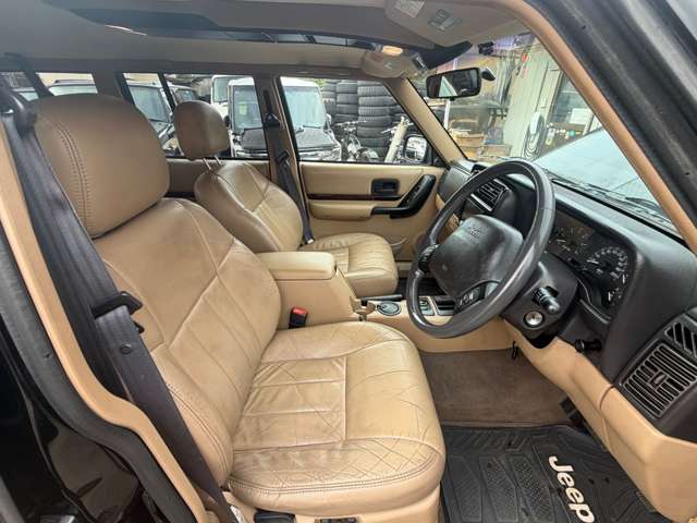 1999 Jeep Cherokee – thumbnail 2