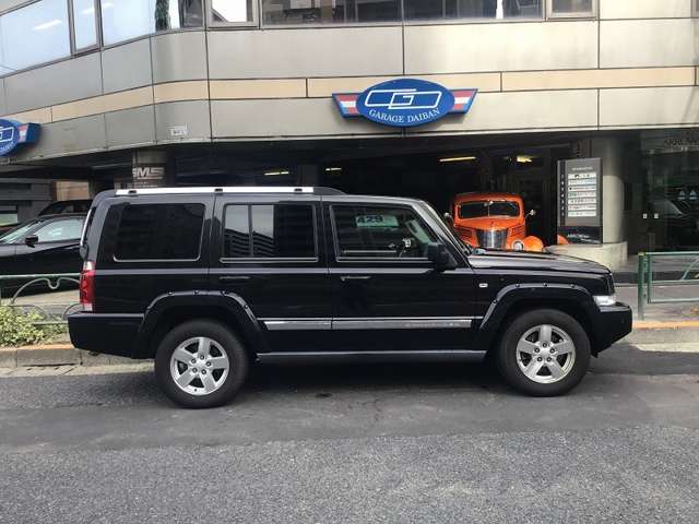 2007 Jeep Commander – thumbnail 4