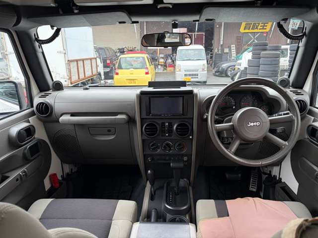 2007 Jeep Wrangler – thumbnail 2