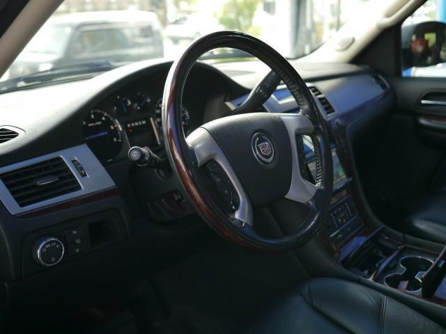 2008 Cadillac Escalade – thumbnail 3
