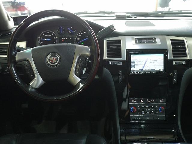 2007 Cadillac Escalade – thumbnail 4