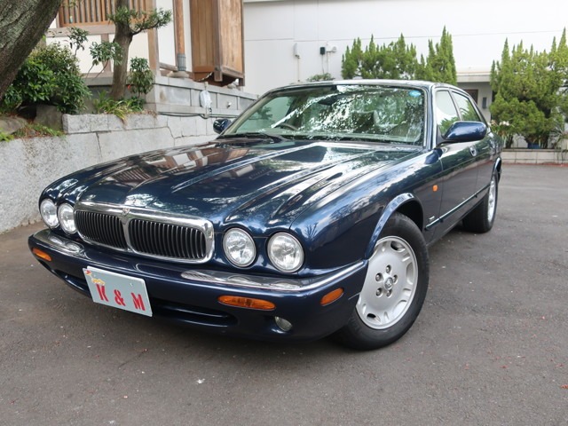 1999 Jaguar XJ