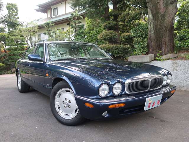 1999 Jaguar XJ – thumbnail 4