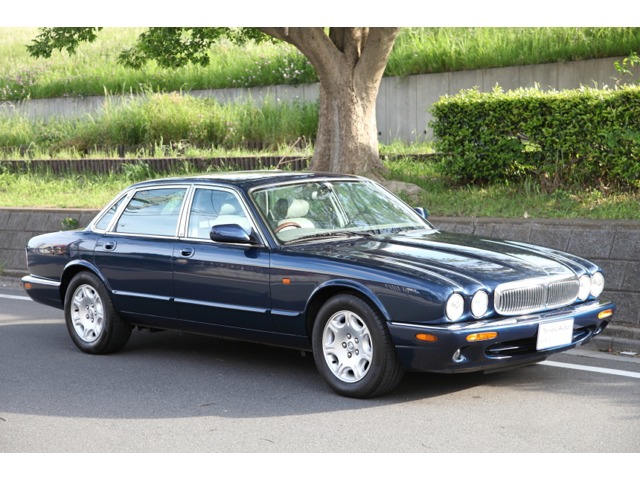 2001 Jaguar XJ