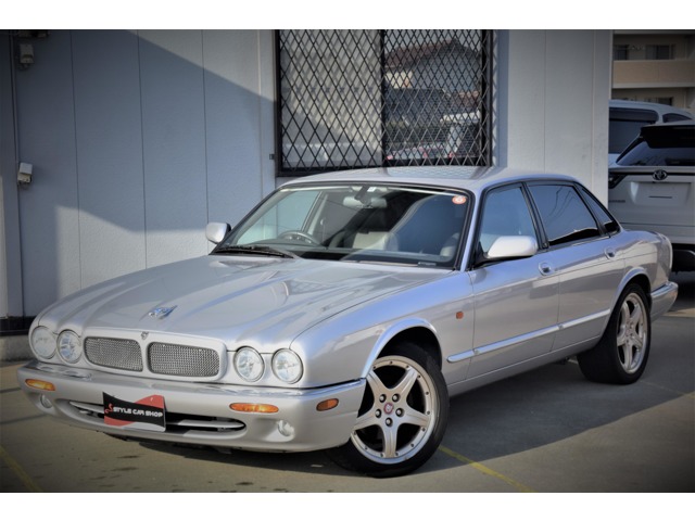 2002 Jaguar XJ