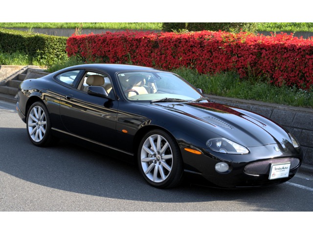 2004 Jaguar XK Series Coupe
