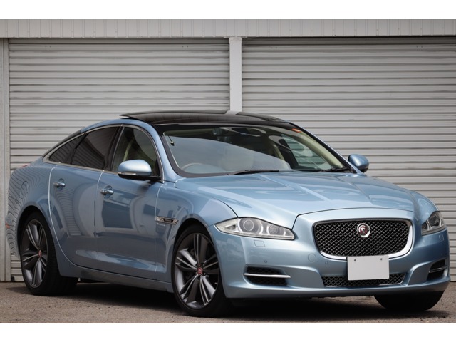 2010 Jaguar XJ