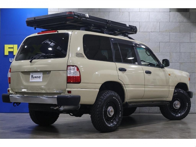 2005 Toyota Land Cruiser 100 – thumbnail 3