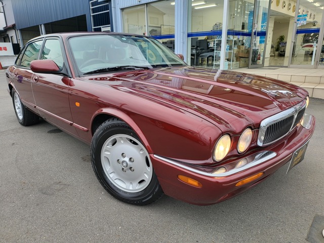 1999 Jaguar XJ