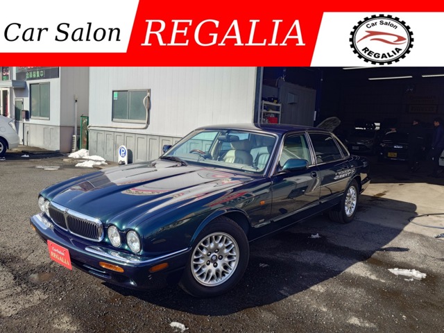 2000 Jaguar XJ