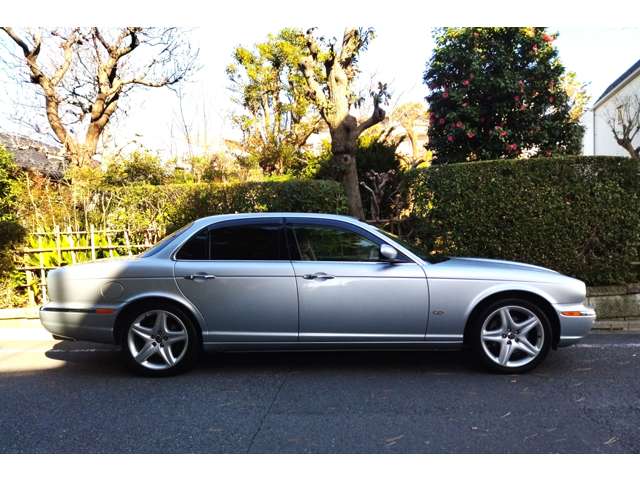 2007 Jaguar XJ – thumbnail 2