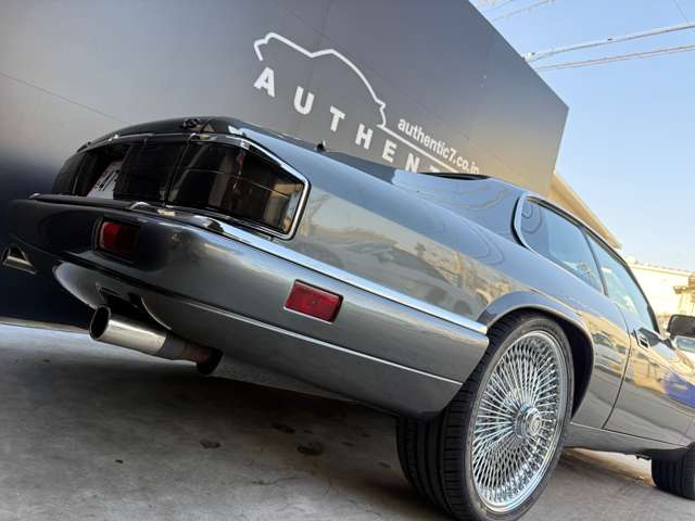 1993 Jaguar XJ Series Coupe – thumbnail 4