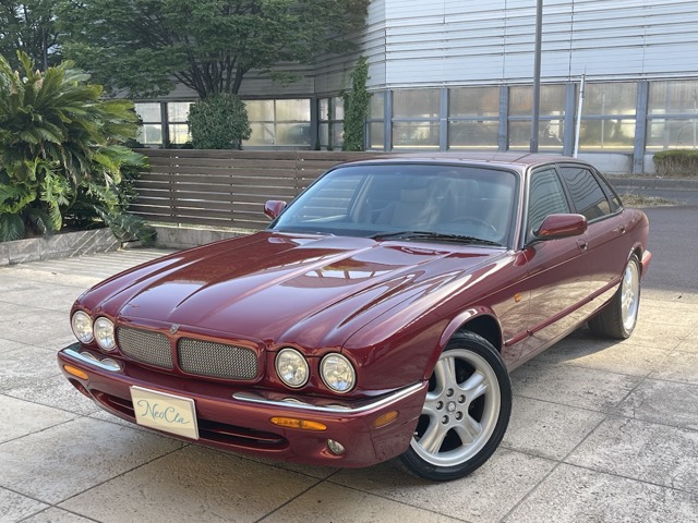 1999 Jaguar XJ