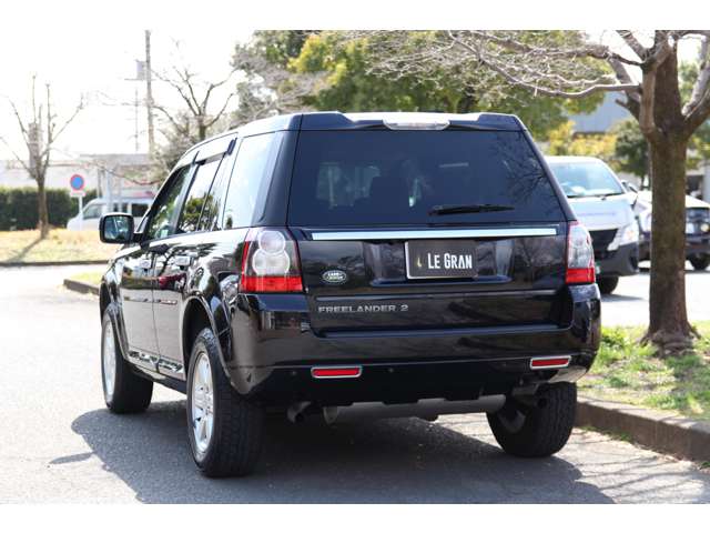 2011 Land Rover Freelander 2 – thumbnail 4
