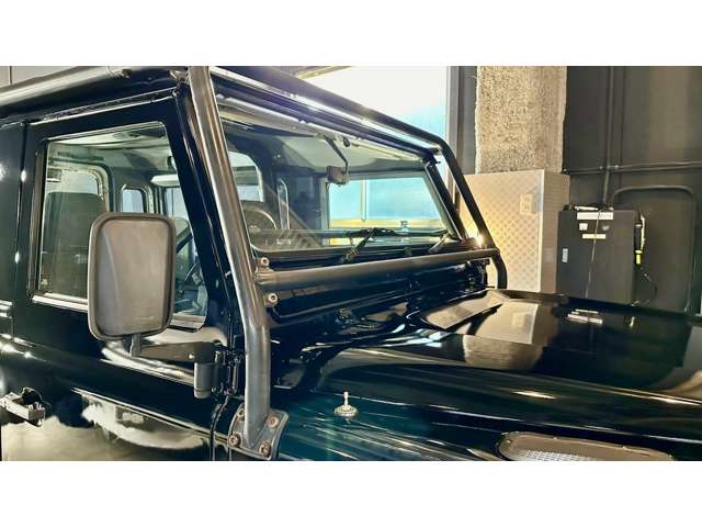 1999 Land Rover Defender – thumbnail 4