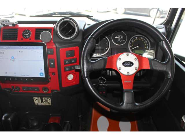 2007 Land Rover Defender – thumbnail 3