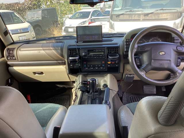2004 Land Rover Discovery – thumbnail 3