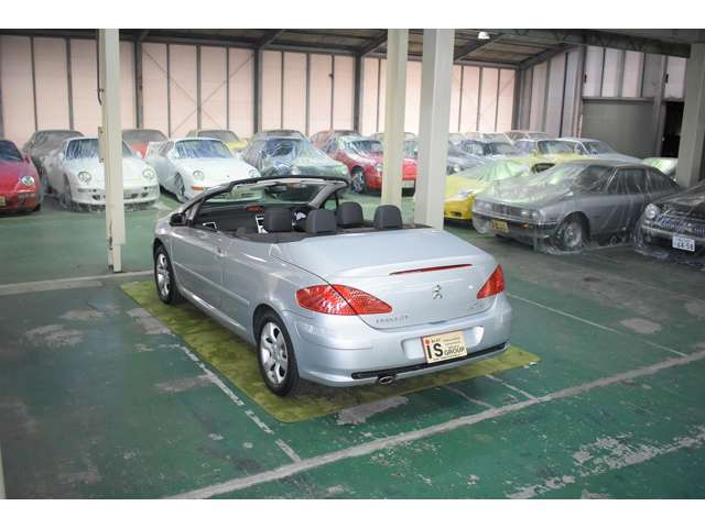 2008 Peugeot 307CC – thumbnail 3