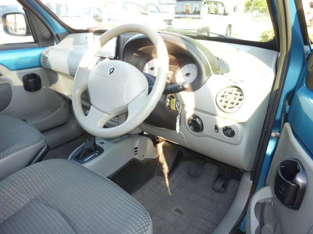 2007 Renault Kangoo – thumbnail 4
