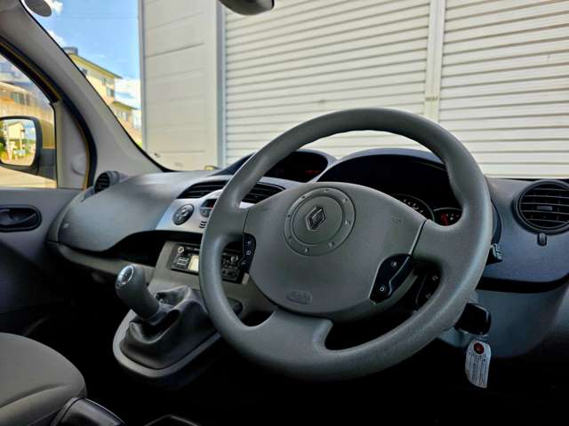2010 Renault Kangoo – thumbnail 3
