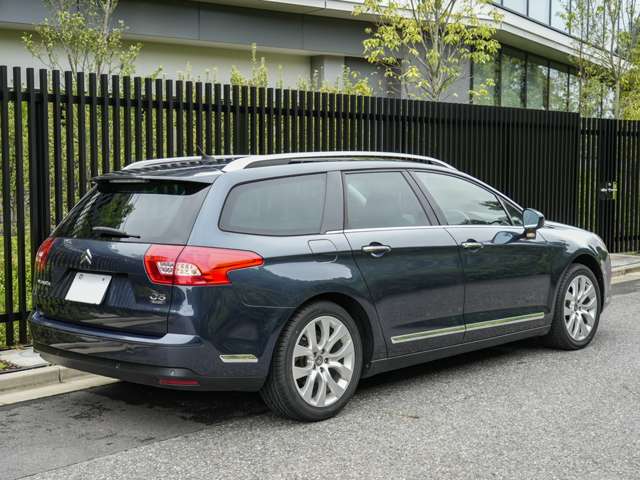 2010 Citroën C5 Tourer – thumbnail 3