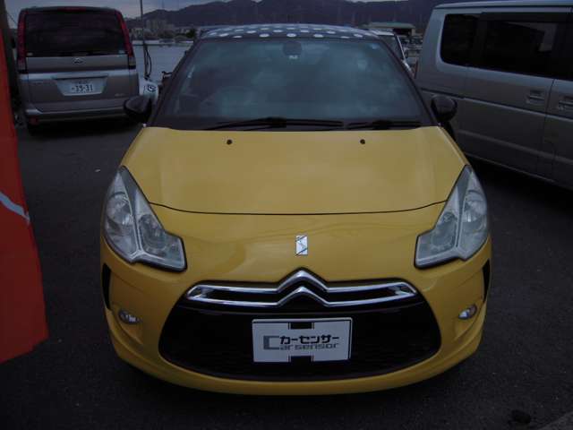 2010 Citroën DS3 – thumbnail 2