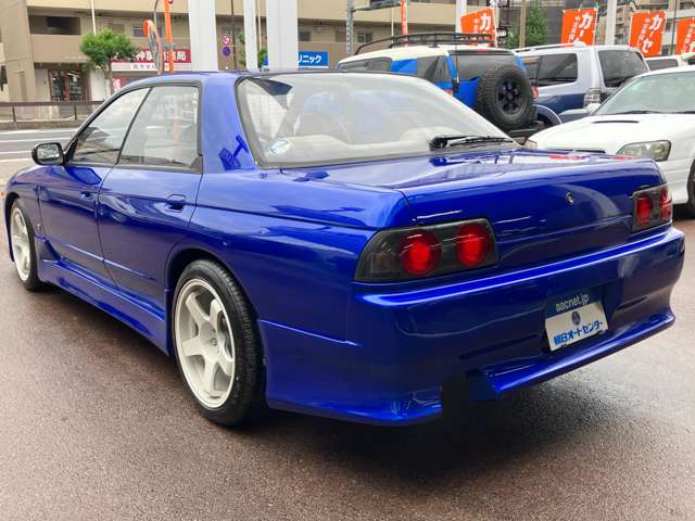 1991 Nissan Skyline – thumbnail 3