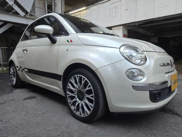 2011 Fiat 500C – thumbnail 4