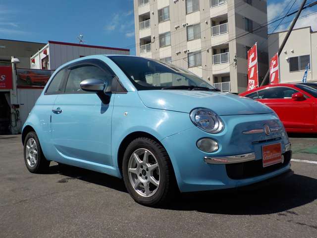 2011 Fiat 500 – thumbnail 2