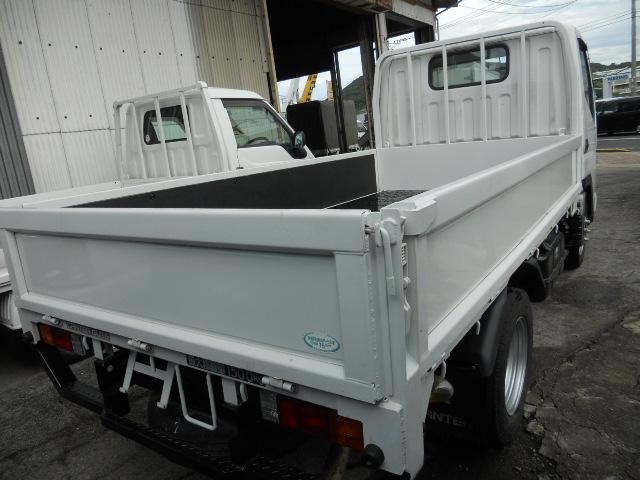 2005 Mitsubishi Fuso Canter Guts – thumbnail 4