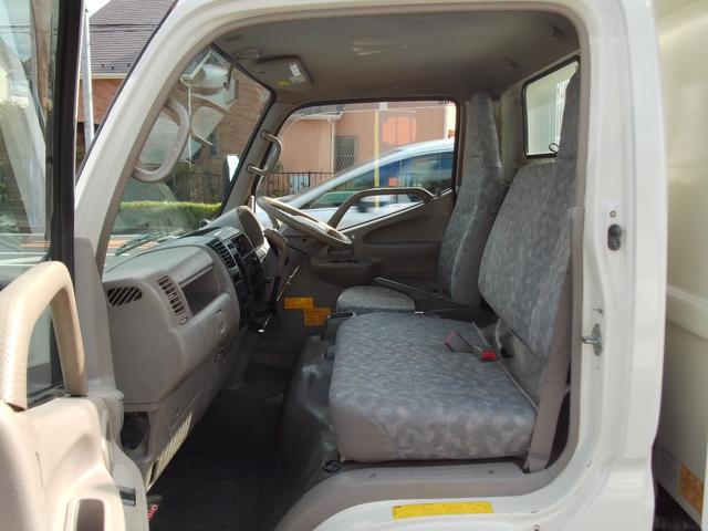 2007 Hino Dutro – thumbnail 3