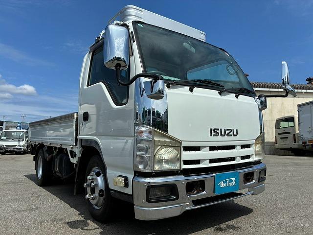 2010 Isuzu Elf – thumbnail 4