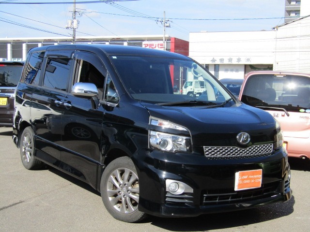 2011 Toyota Voxy