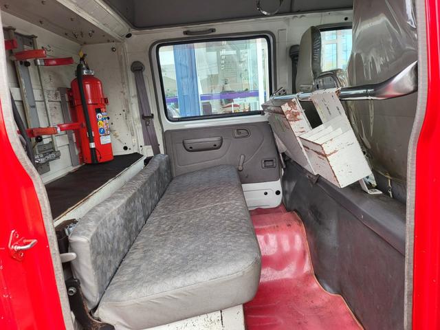 2006 Hino Dutro – thumbnail 4