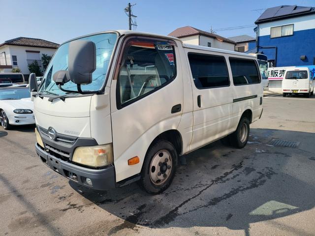 2011 Hino Dutro – thumbnail 3