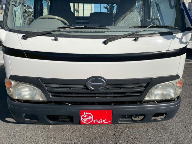 2011 Hino Dutro – thumbnail 4