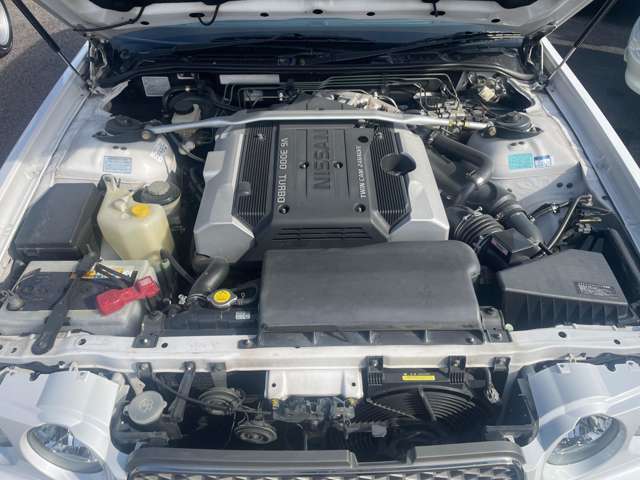 1996 Nissan Cedric – thumbnail 3
