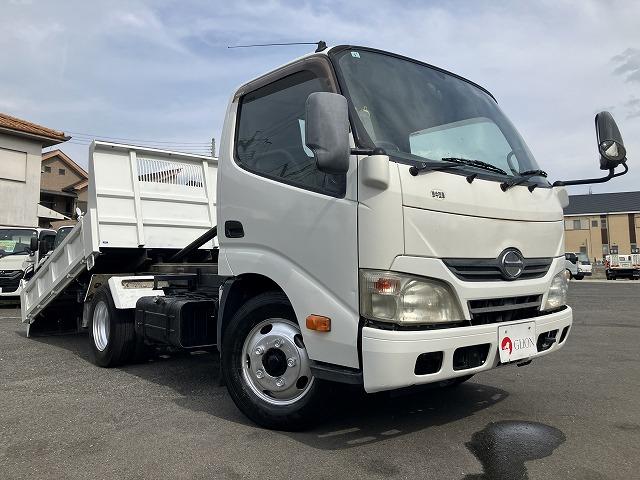 2011 Hino Dutro – thumbnail 3