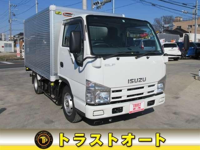 2009 Isuzu Elf – thumbnail 4