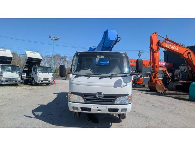 2008 Hino Dutro – thumbnail 2