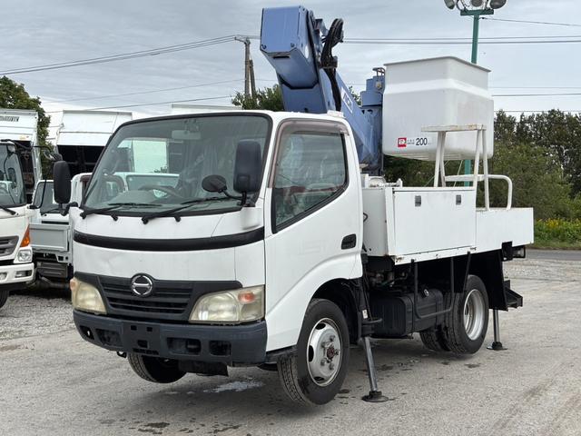 2006 Hino Dutro