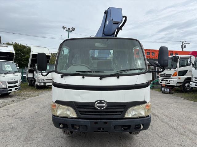 2006 Hino Dutro – thumbnail 2