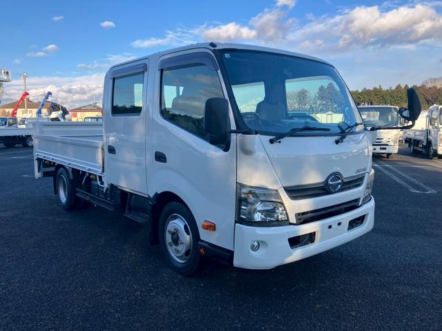 2011 Hino Dutro – thumbnail 3